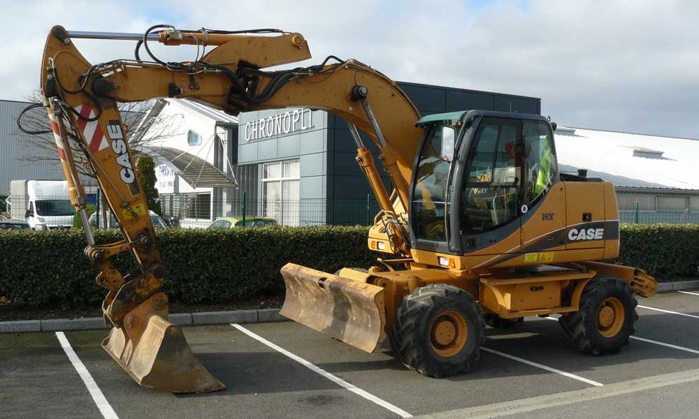 Engins de travaux publics à Blagnac